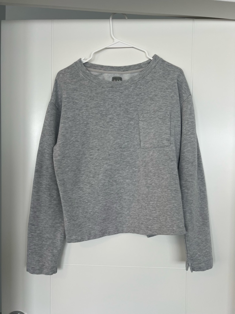 GAP Gray Crewneck Sweatshirt